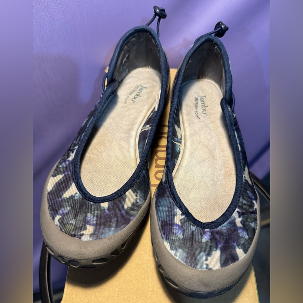 Jambu Women's Cushy Ballet Flats- Blue Multi Sz. 9.